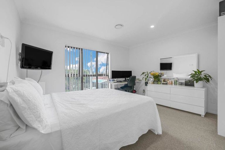 Photo of property in 39c Overton Road, Papatoetoe, Auckland, 2025