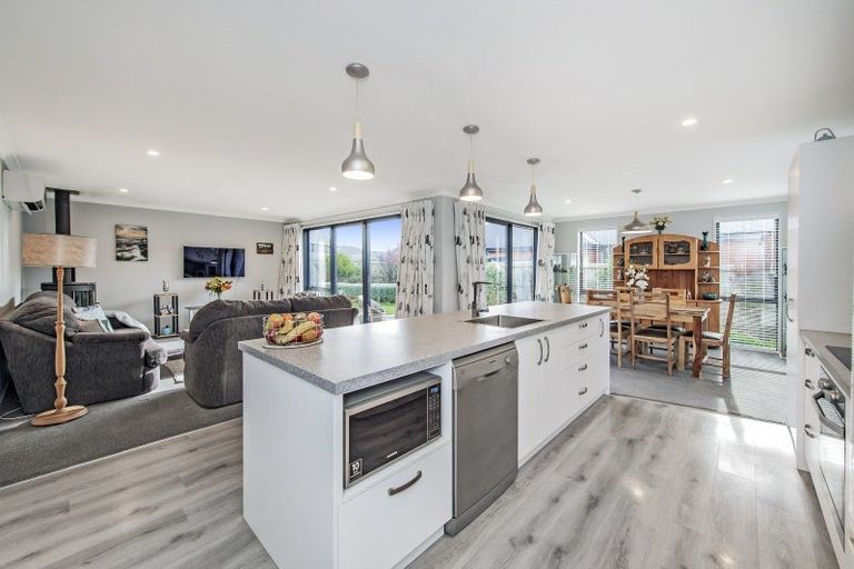 Photo of property in 24 Walter Place, Kirwee, Darfield, 7571