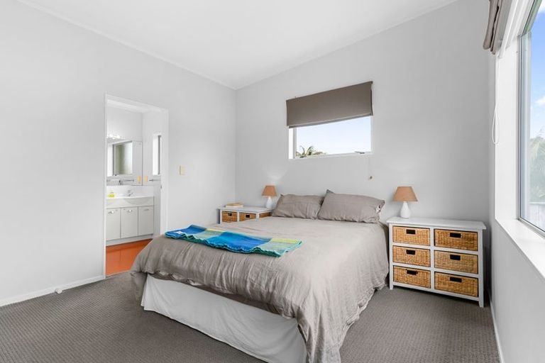 Photo of property in 44 Seabreeze Road, Mangawhai Heads, Mangawhai, 0505