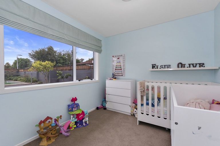 Photo of property in 27 Glen Lynne Avenue, Queenwood, Hamilton, 3210