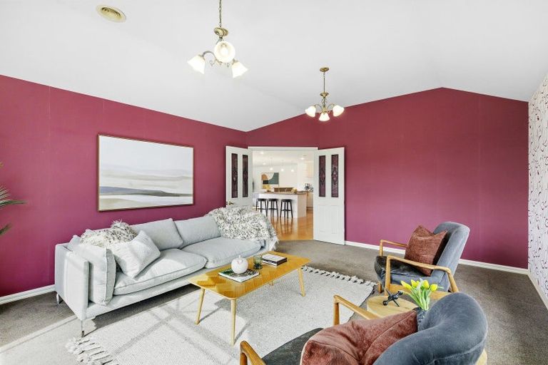 Photo of property in 85 Emerald Hill Drive, Birchville, Upper Hutt, 5018