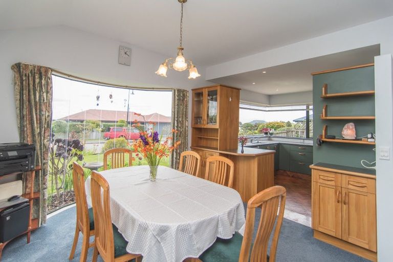 Photo of property in 16 Alpine Close, Marchwiel, Timaru, 7910