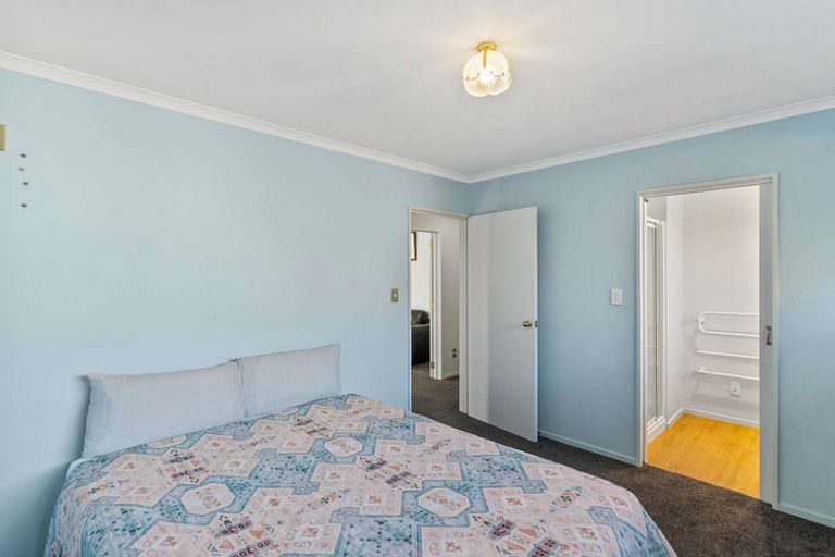 Photo of property in 7 Durrell Way, Rolleston, 7614