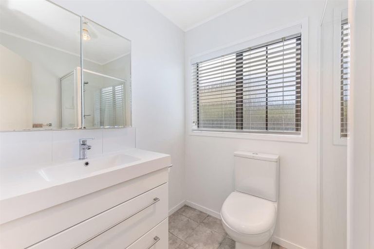 Photo of property in 1/34 Takapu Street, Henderson, Auckland, 0612