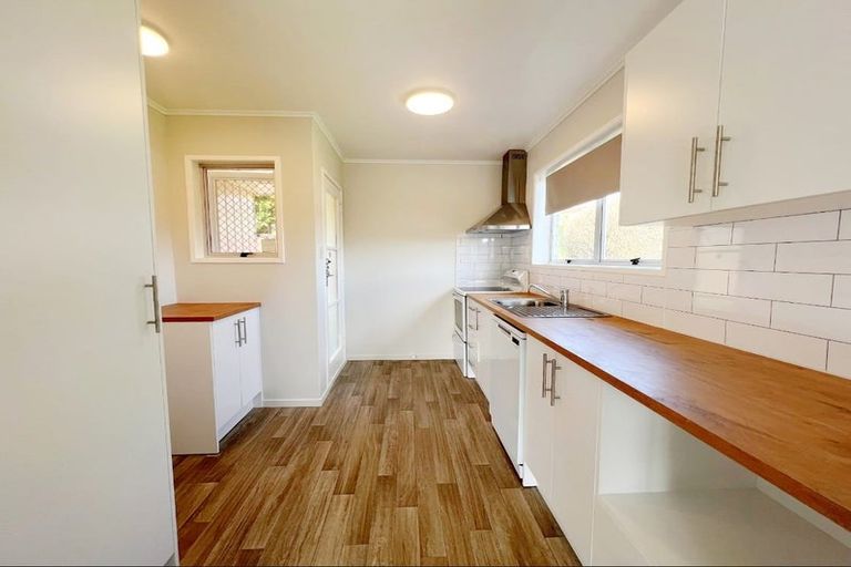 Photo of property in 17a Russleigh Drive, Dinsdale, Hamilton, 3204