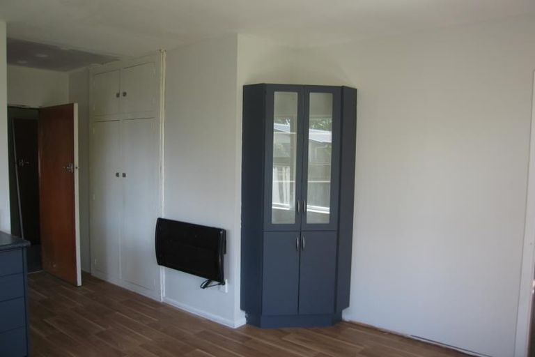 Photo of property in 12 Haslett Place, Upper Riccarton, Christchurch, 8041