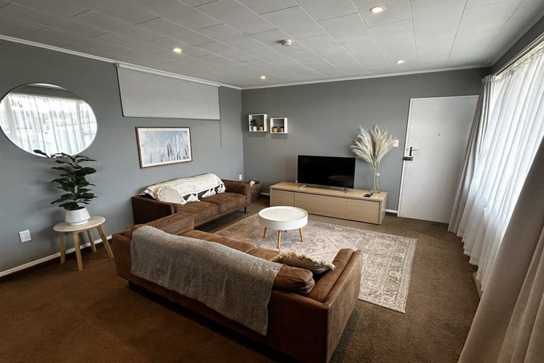 Photo of property in 4/8 Lee Road, Taradale, Napier, 4112