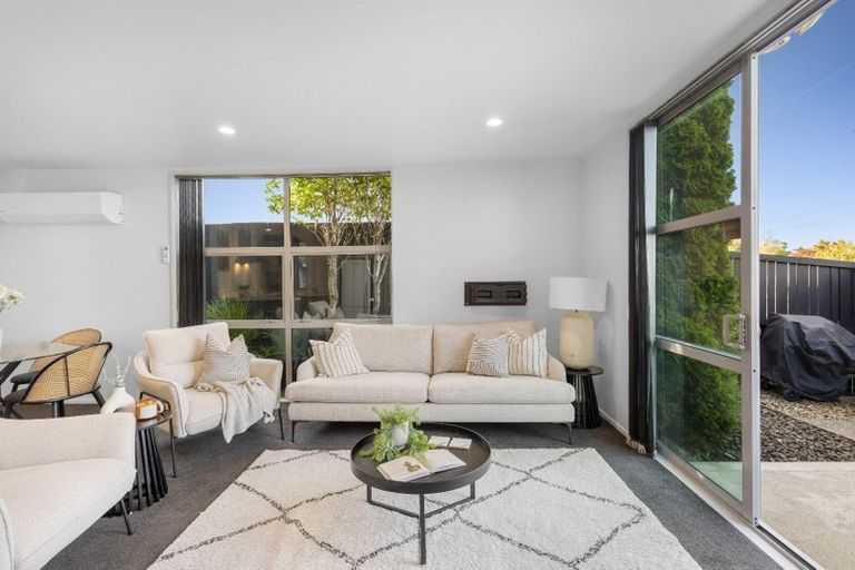 Photo of property in 547 Barbadoes Street, Edgeware, Christchurch, 8013