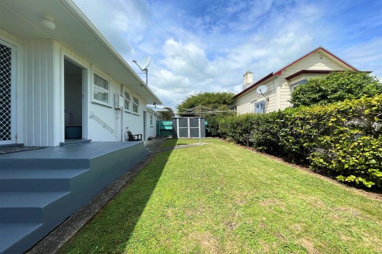 Photo of property in 146 Bath Street, Levin, 5510