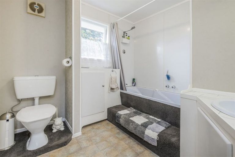 Photo of property in 58 Marne Road, Papakura, 2110