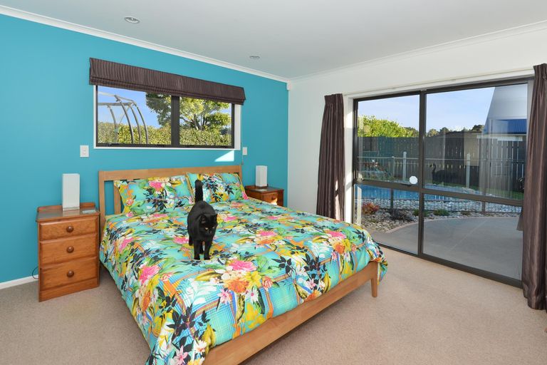 Photo of property in 10 Chatsfield Place, Te Kamo, Whangarei, 0112