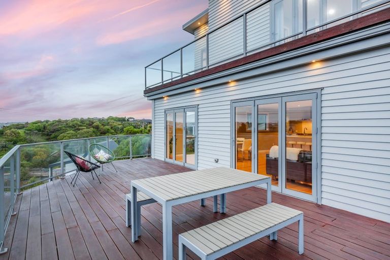 Photo of property in 93a Ohariu Road, Johnsonville, Wellington, 6037