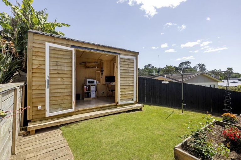 Photo of property in 43 Sutherland Road, Brookfield, Tauranga, 3110