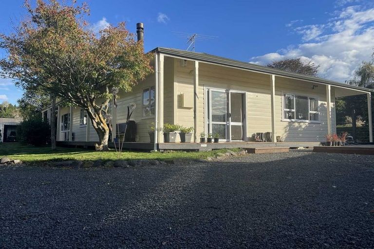 Photo of property in 4 Foyle Street, Waitati, 9085