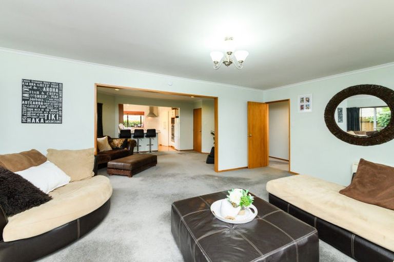 Photo of property in 35 Te Awe Awe Street, Hokowhitu, Palmerston North, 4410