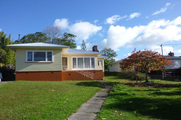 Photo of property in 35 Ambler Avenue, Glen Eden, Auckland, 0602