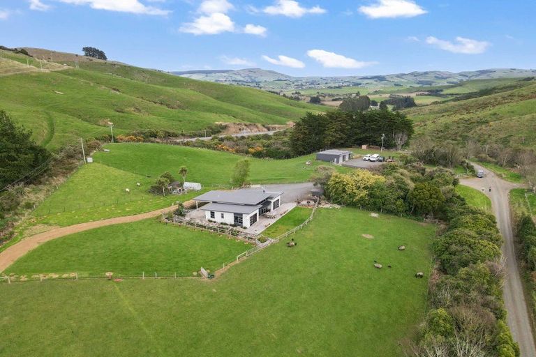 Photo of property in 2390 Owaka Highway, Katea, Balclutha, 9271
