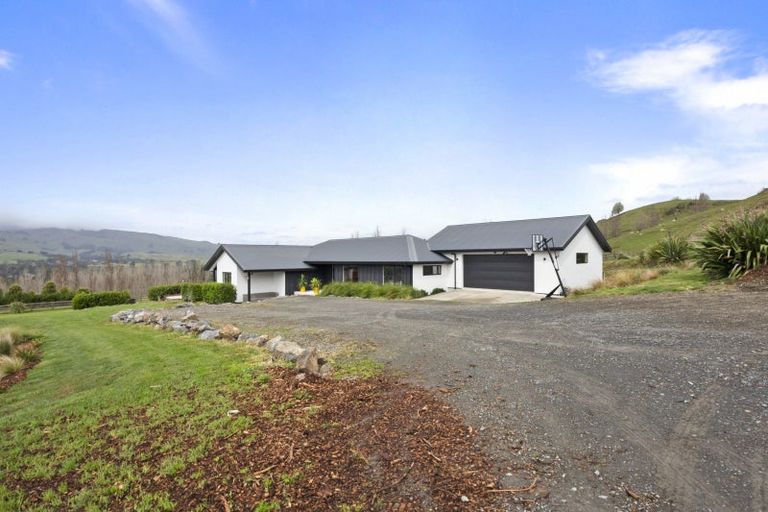 Photo of property in 1030d Valley Road, Ashhurst, 4884