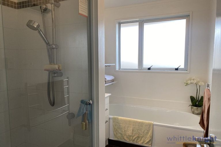 Photo of property in 2/19 Salford Avenue, Redwood, Christchurch, 8051