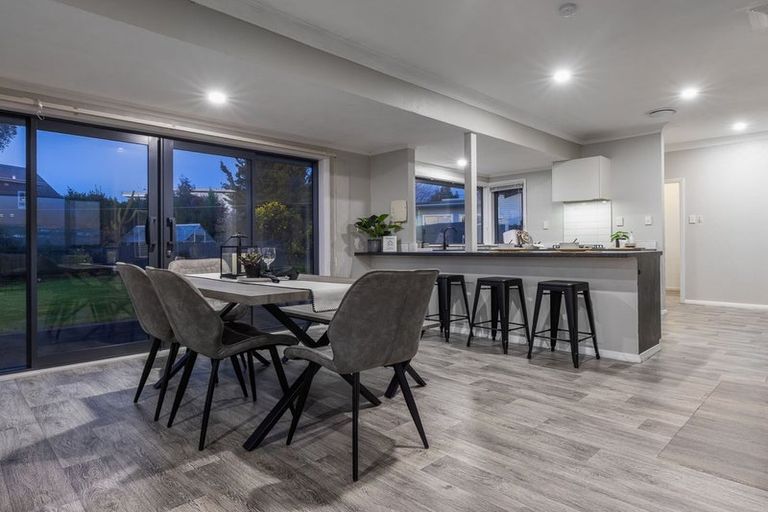 Photo of property in 24 Read Street, Levin, 5510