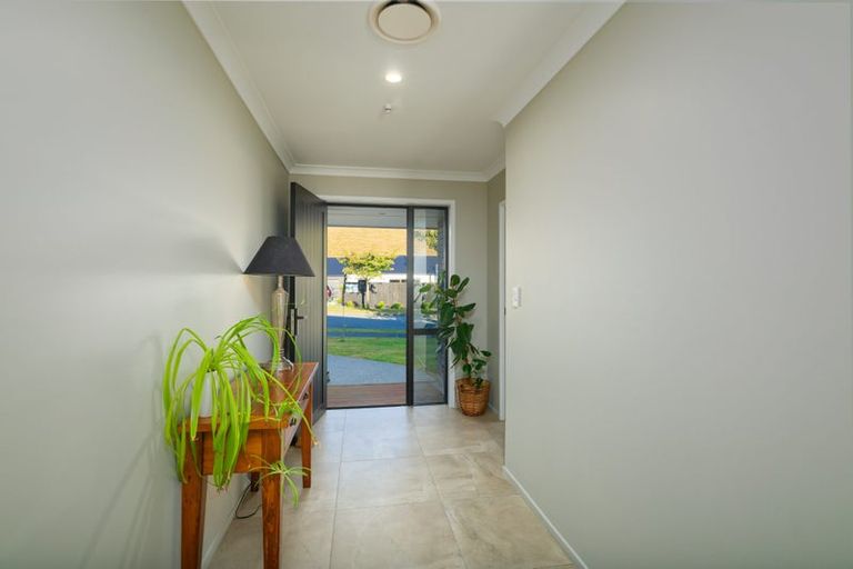 Photo of property in 86 Shearwater Drive, Kaikoura, 7300