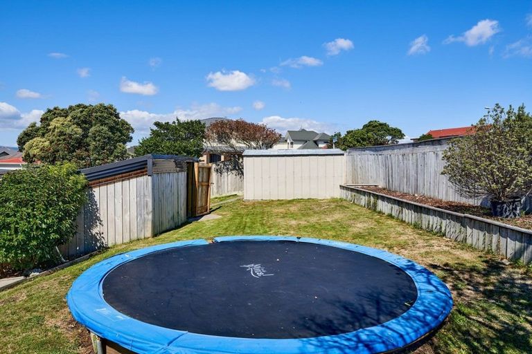 Photo of property in 74 Cypress Drive, Maungaraki, Lower Hutt, 5010