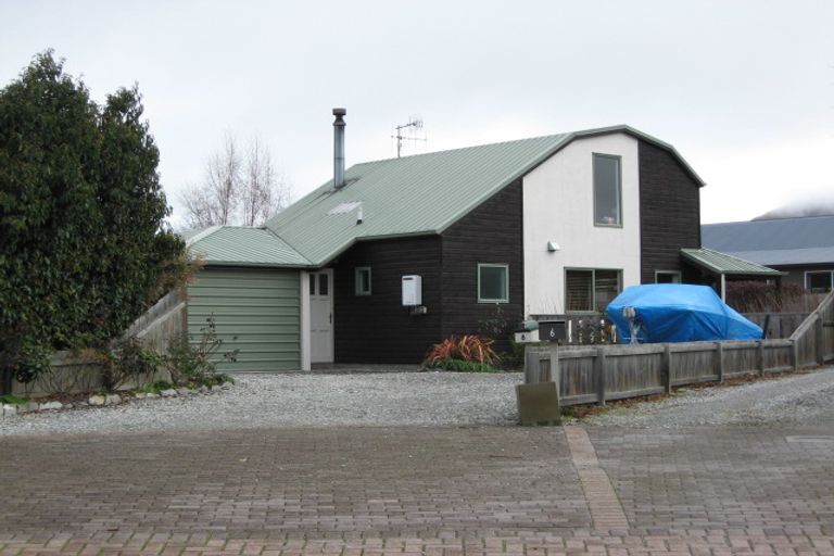 Photo of property in 8 Chestnut Circle, Frankton, Queenstown, 9300