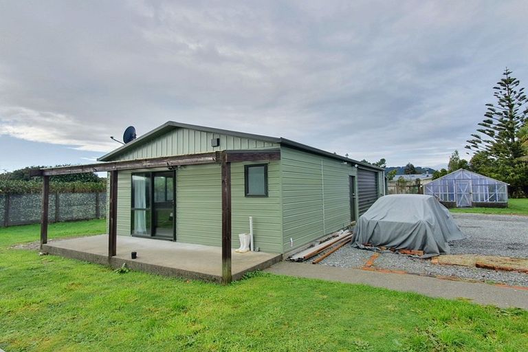 Photo of property in 21 Camerons Road, Camerons, Greymouth, 7805