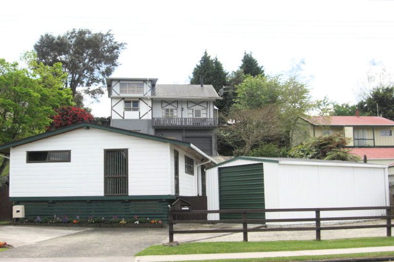 Photo of property in 92 Kawaha Point Road, Kawaha Point, Rotorua, 3010