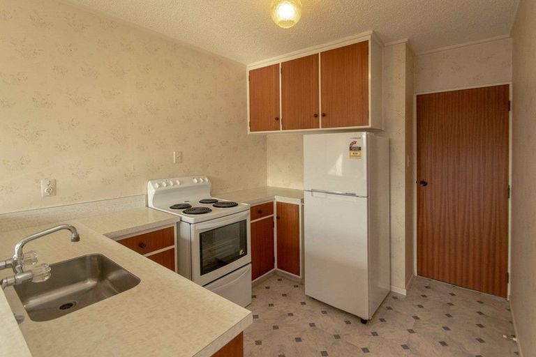 Photo of property in 7/90 Gloucester Street, Greenmeadows, Napier, 4112