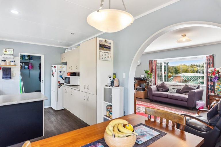 Photo of property in 52 Campbell Avenue, Paraparaumu, 5032