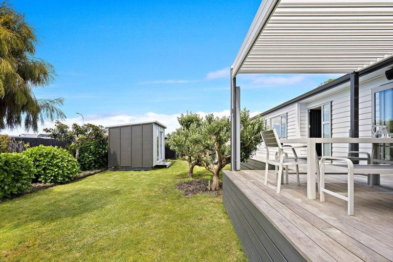 Photo of property in 233a Point Wells Road, Point Wells, 0986