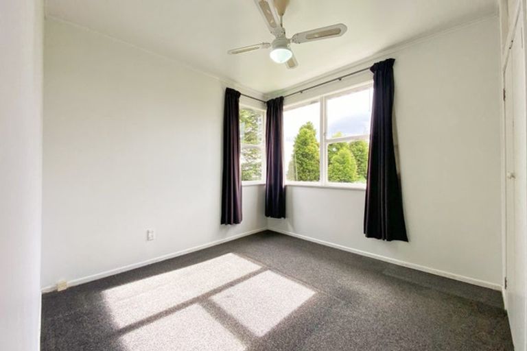Photo of property in 22a Tramway Road, Beach Haven, Auckland, 0626