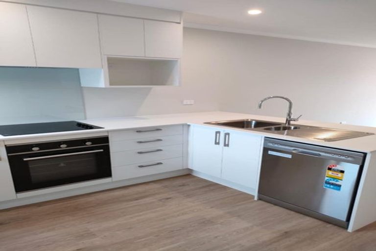 Photo of property in 38/125b Metcalfe Road, Ranui, Auckland, 0612