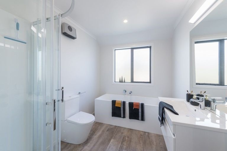 Photo of property in 6 Old Farm Road, Stoke, Nelson, 7011