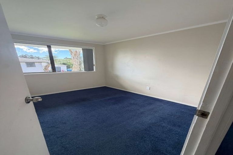 Photo of property in 16 Antalya Place, Manurewa, Auckland, 2102