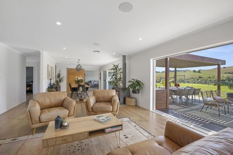 Photo of property in 53b Russell Road, Wainui, Silverdale, 0992