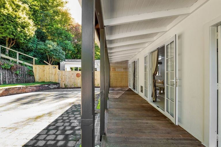 Photo of property in 27 Saxton Road, Upper Vogeltown, New Plymouth, 4310