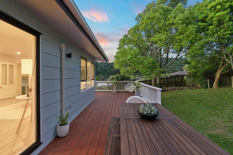 Photo of property in 2/69 Simon Ellice Drive, Bayview, Auckland, 0629