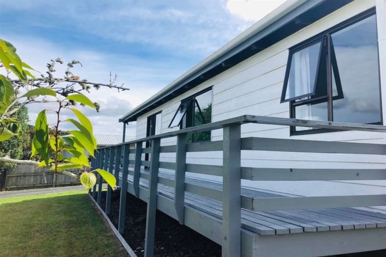 Photo of property in 17 Campbell Drive, Warkworth, 0910