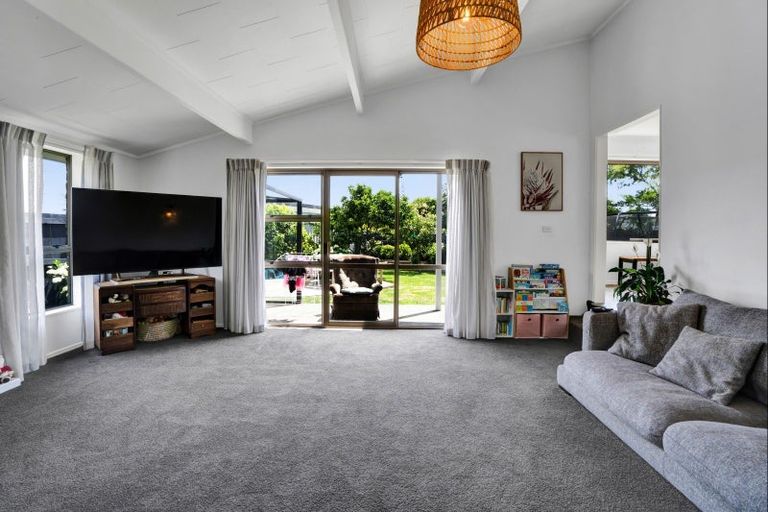 Photo of property in 8 Glamis Avenue, Bell Block, New Plymouth, 4312