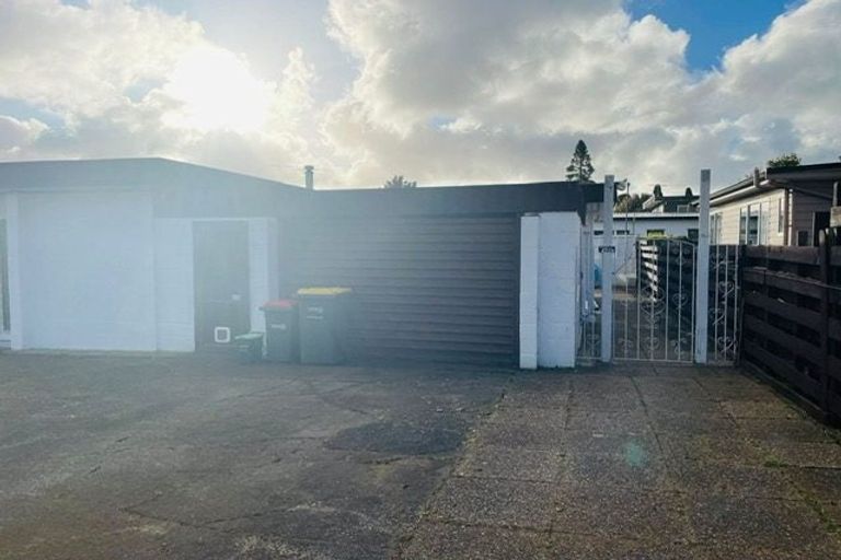 Photo of property in 13 Park Estate Road, Rosehill, Papakura, 2113