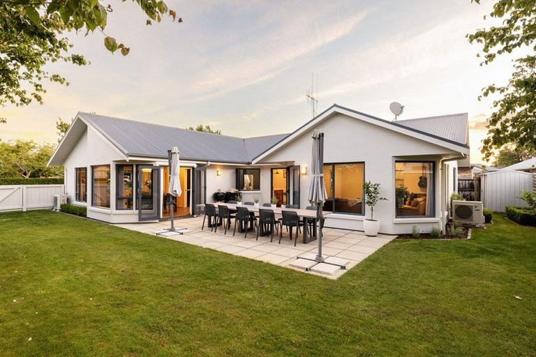 Photo of property in 7 Oaklands Drive, Cambridge, 3434