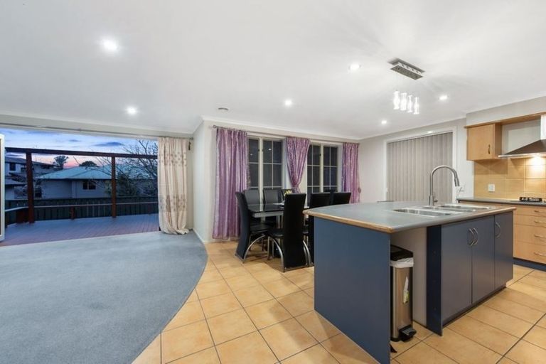 Photo of property in 16 Stoneleigh Drive, Chartwell, Hamilton, 3210