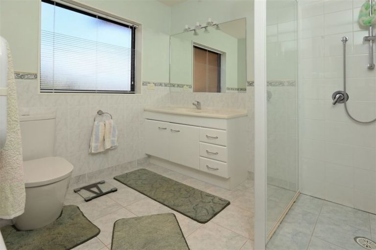 Photo of property in 16/169 Sturges Road, Henderson, Auckland, 0612