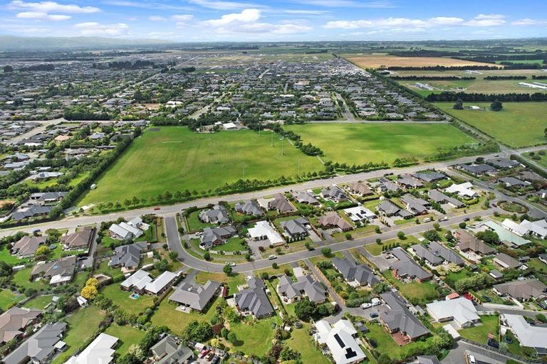 Photo of property in 8 Melville Crescent, Rolleston, 7614