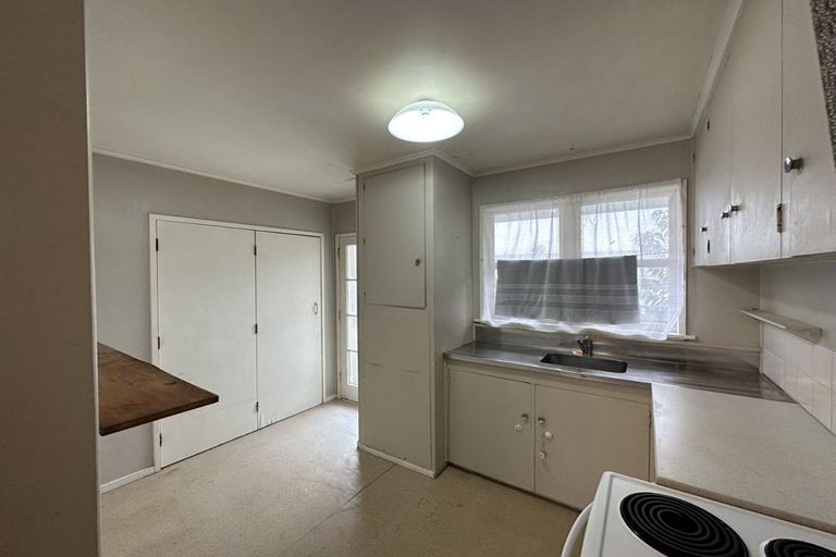 Photo of property in 3-5 Carbine Road, Mount Wellington, Auckland, 1060