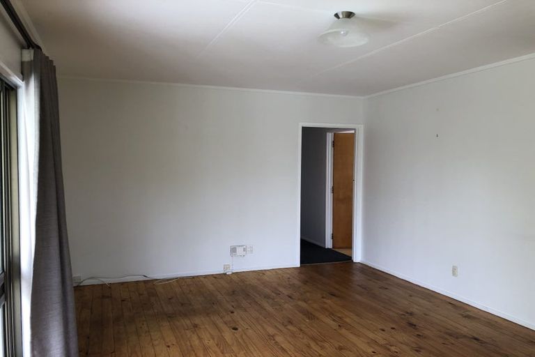 Photo of property in 53 Blakeborough Drive, Forrest Hill, Auckland, 0620