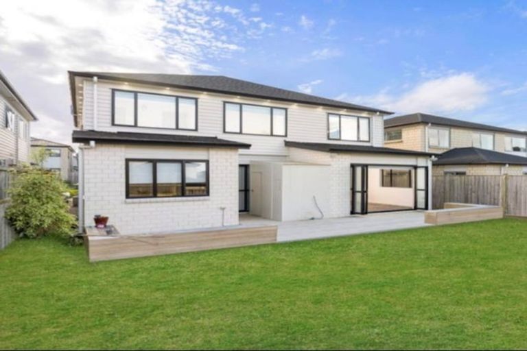 Photo of property in 12 Fong Road, Flat Bush, Auckland, 2019