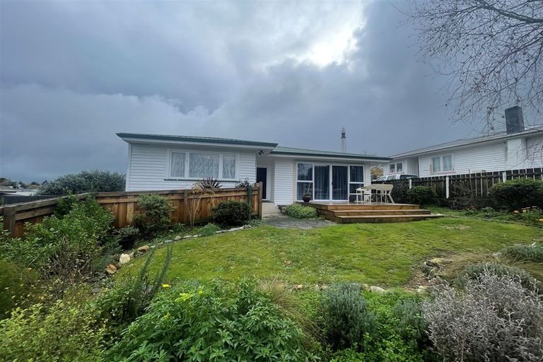 Photo of property in 10 Dee Street, Tokoroa, 3420